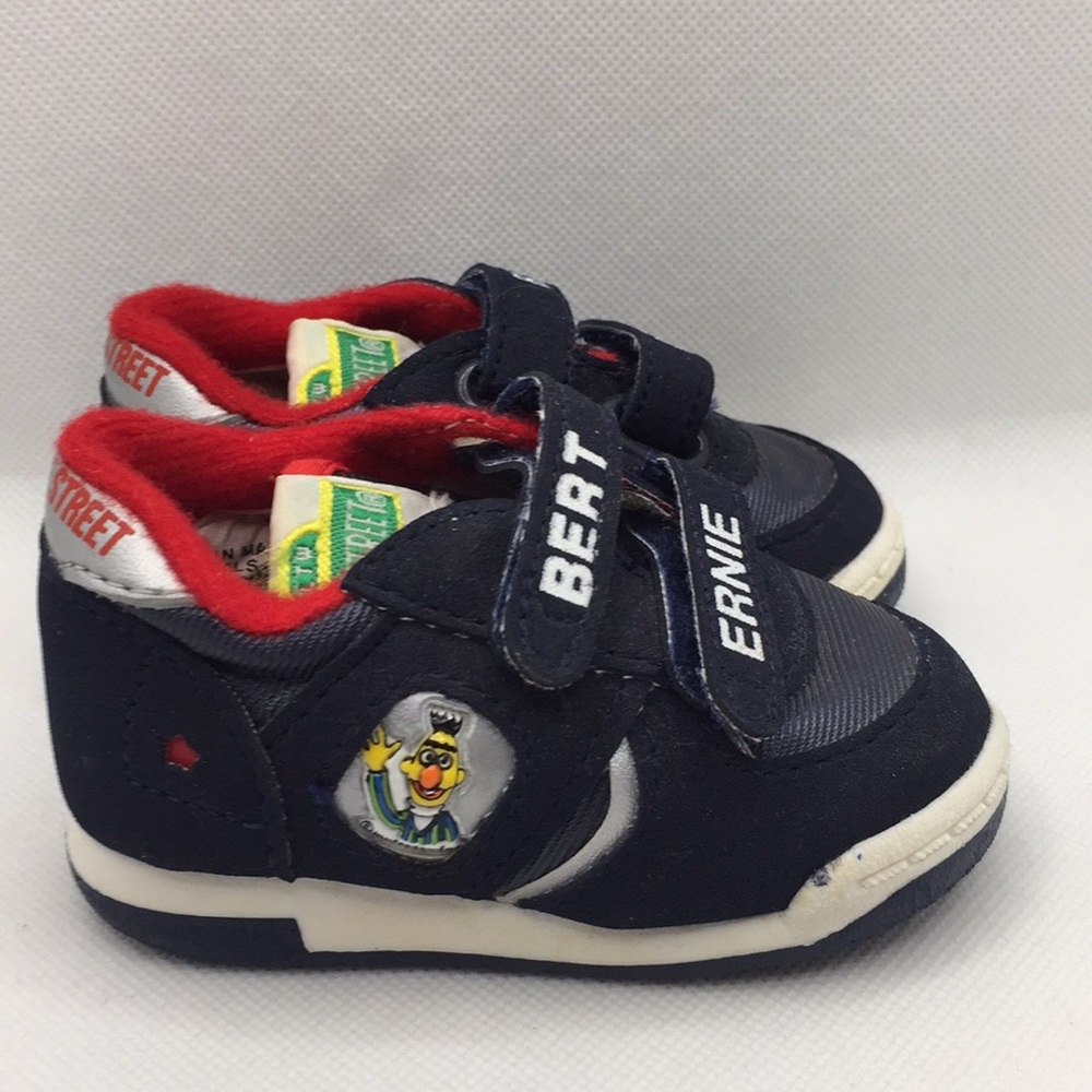 Vintage Sesame Street Bert & Ernie Baby Infant Sneakers Running Shoes Si…